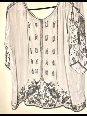 Vintage 100% Silk Sequin Embellished Silver Top by Beyond Vintage SZ large